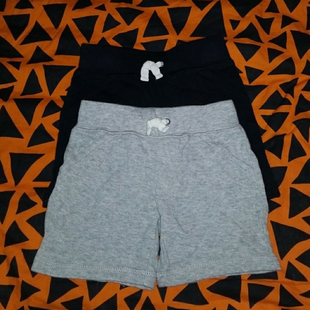 Boy's 18 month Carter's shorts!